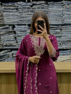 New Exclusive Dress - Image 2