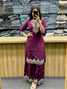 New Exclusive Dress - Image 3