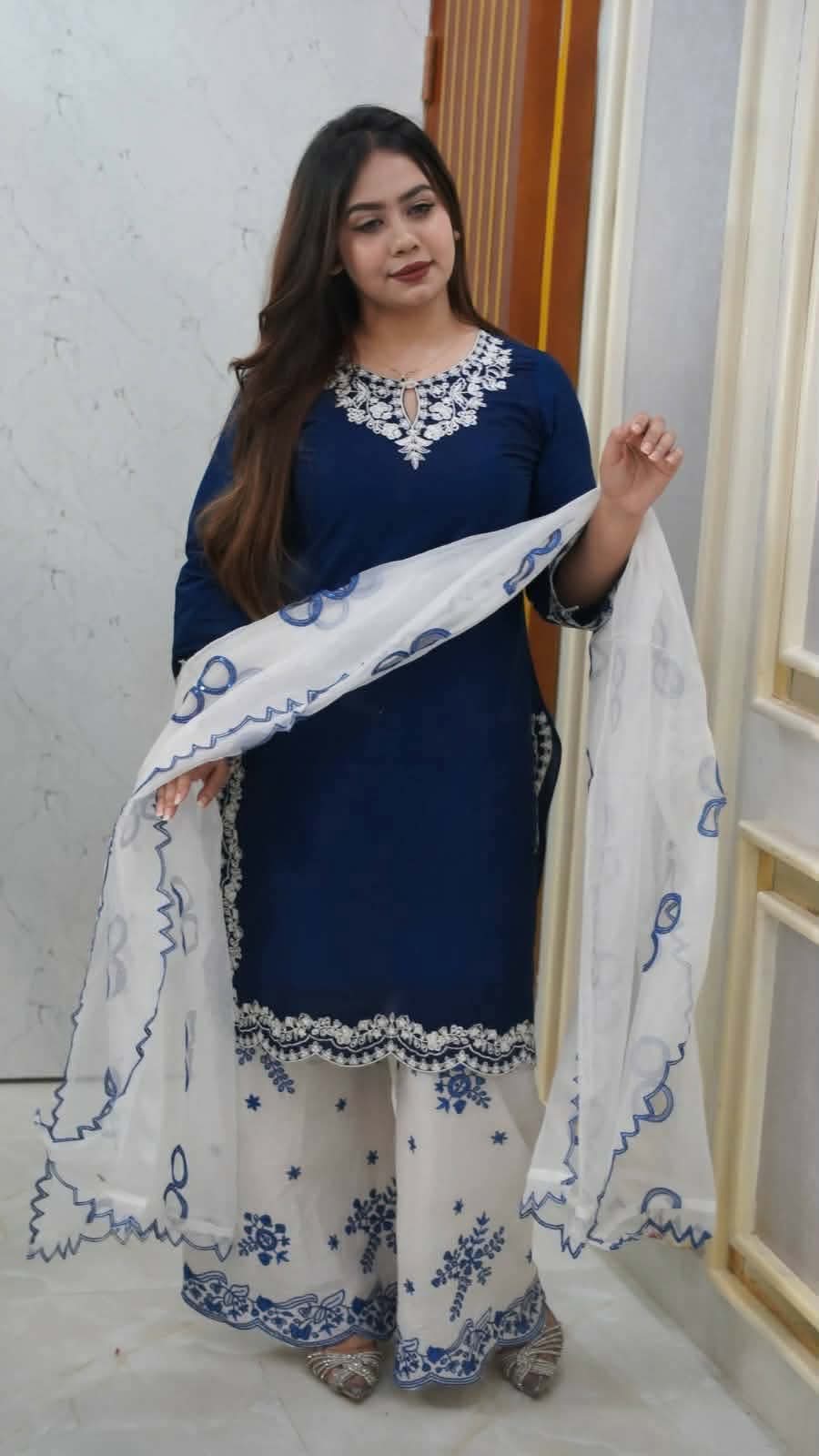 রেডিমেড থ্রী পিস