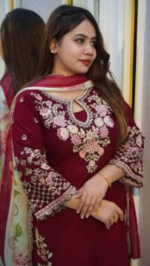 Pakistani Inspired Three Pcs Collection - Image 2