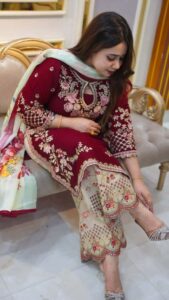 Pakistani Inspired Three Pcs Collection - Image 3