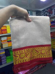 প্রিমিয়াম সফট লামা সিল্ক শাড়ী 💥 - Image 10