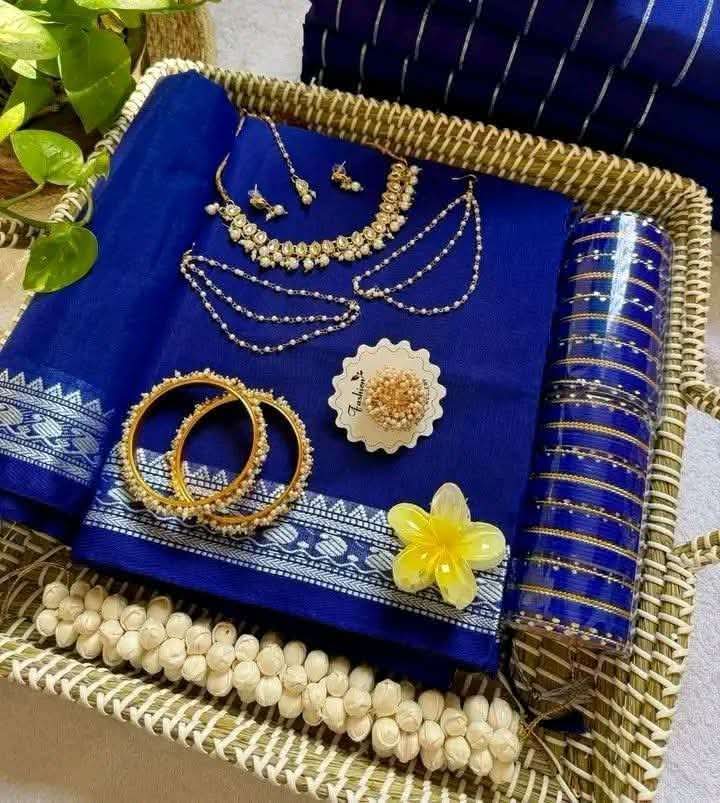 শাড়ির কম্বো